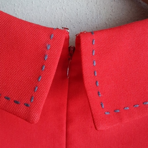 TOM AND LINDA PLATT asymmetrical collar dress. - Picture 5 of 8